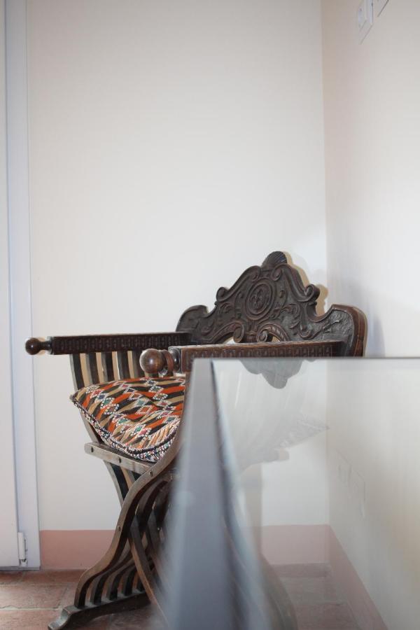 Pioppi Neri R&B Bed & Breakfast Felino Exterior foto