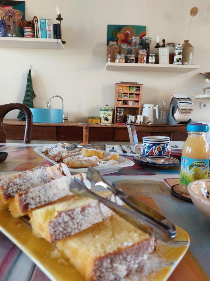 Pioppi Neri R&B Bed & Breakfast Felino Exterior foto